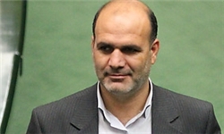 خبرگزاری فارس: دولت در مقابل فاجعه منا مواضع محکم داشته باشد / راه حج باید بر مسلمین باز باشد